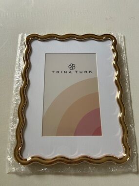 Trina Turk Wavy Gold Picture Frame - 4x6